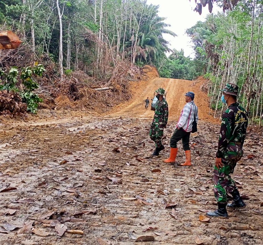 Dulu Hutan, Berkat TMMD 110 Jalan Penghubung Antara Dua Kecamatan Sudah Terlihat