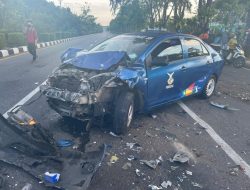 Kecelakaan Digulis Untan, Ditemukan Botol Miras di Mobil dan Satu Orang Meninggal