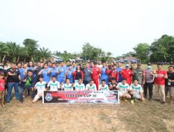 Buka Turnamen Sepakbola Tebedak Cup III, Karolin Ajak Masyarakat Menghargai Kemerdekaan