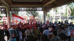 Puluhan Pedagang Lakukan Aksi Damai ke DPRD Singkawang