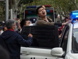 Perkembangan Teknologi Ambil Peran dalam Rangkaian Aksi Protes di China