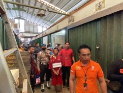 FOTO: Polresta Pontianak Gelar Rekontruksi Pembunuhan di Pasar Flamboyan