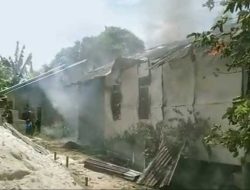 Satu Rumah Warga di Dusun Empetai Belitang Hilir, Sekadau Ludes Terbakar