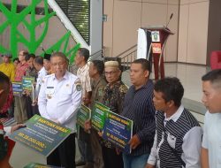 Gubernur Kalbar Akan Tuntaskan Dua Ruas Jalan di Sanggau
