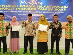 Dua Ustazah Mempawah Ini Jadi Pemenang Terbaik di Seleksi Penyuluh Agama Islam Award Kalbar 2023