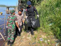 Aksi Bersih Bantaran Sungai Kapuas, Polres Sanggau dan TNI Berjibaku Bersihkan Lingkungan