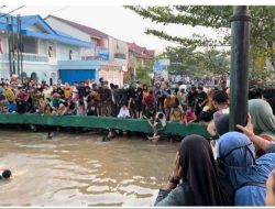 Tiga Jam Pencarian, Bocah 8 Tahun yang Dikabarkan Tenggelam di Parit Sungai Jawi Akhirnya Ditemukan