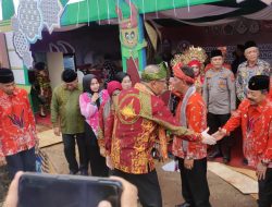 Gubernur Kalbar Tinjau Pameran MTQ ke-31di Sabang Merah Sanggau