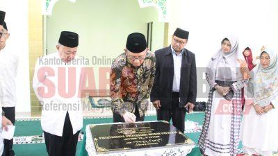 Gubernur Kalbar Resmikan Mushola Al Mizan Fakultas Hukum Untan