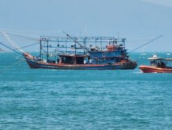 Seorang Nelayan Hilang Tenggelam Diduga Melompat dari Kapal di Kayong Utara