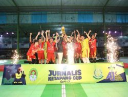 Tim Kepatihan Jaga Pati Juara Turnamen Futsal Jurnalis Ketapang Cup Seri IX