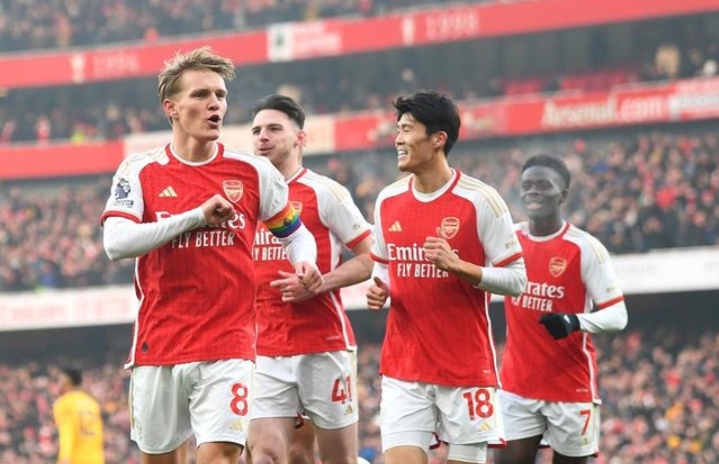 Kemenangan Arsenal atas Wolves membuat mereka memimpin puncak klasemen Liga Inggris/(instagram/@arsenal)