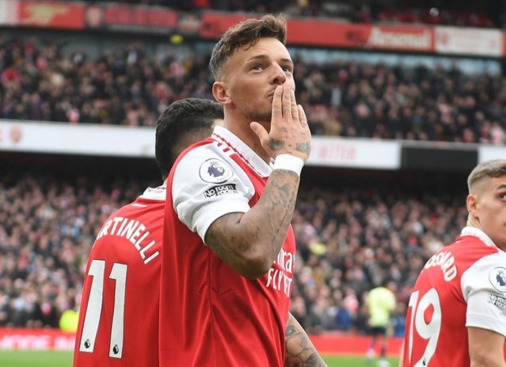 Perpanjangan Kontrak Ben White/(instagram/@benwhite)