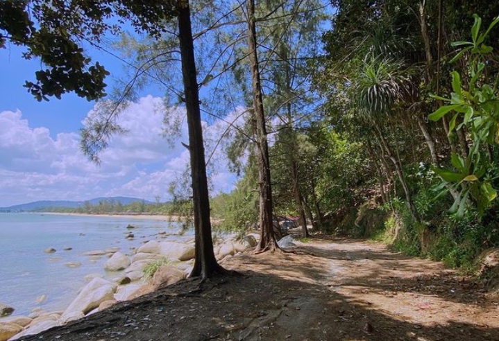 Pantai Kura-kura Singkawang, Kalimantan Barat/(instagram/@kurakura_beach)