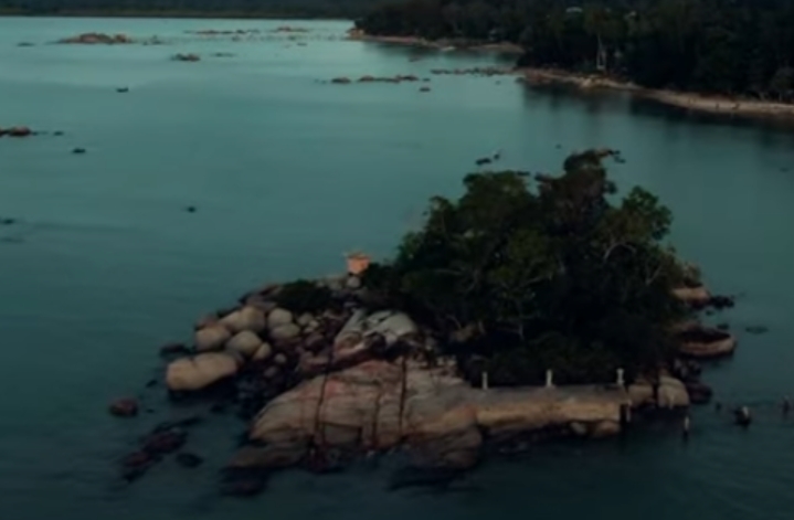 Pantai Sedau Singkawang Kalimantan Barat/(YouTube/@arie marmata)