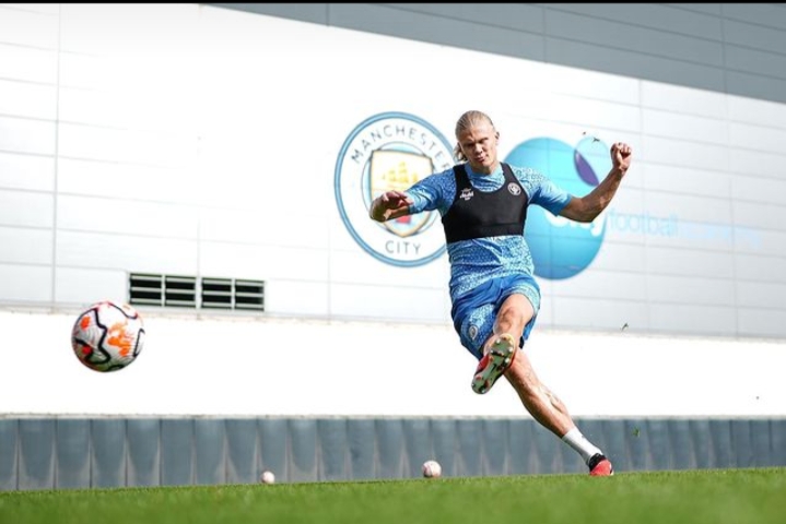 Minat Real Madrid kepada Erling Haaland dari Manchester City/(instagram/@erling.haaland)