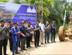Pekerjaan Peningkatan Jalan Nanga Mahap-Landau Apin di Sekadau Dilaunching